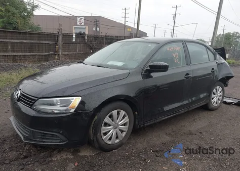 2014 Volkswagen Jetta 2.0L S from USA, damaged, VIN 3VW2K7AJ7EM435702